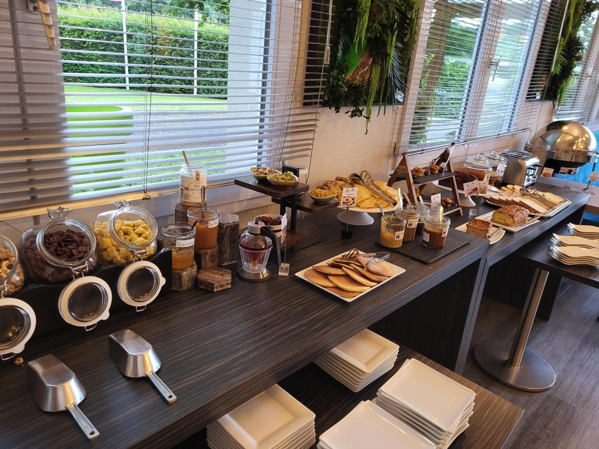 Hotel Restaurant Du Parc Saumur Logis Elegance ภายนอก รูปภาพ
